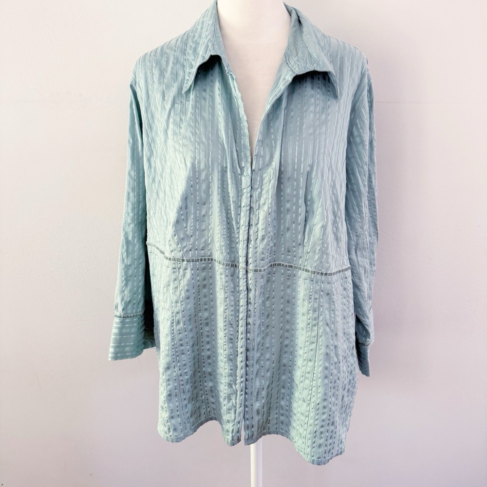 Cato Blouse Women 18/20W Blue Hook Eye Textured Stripe Y2K Career Pastel Office